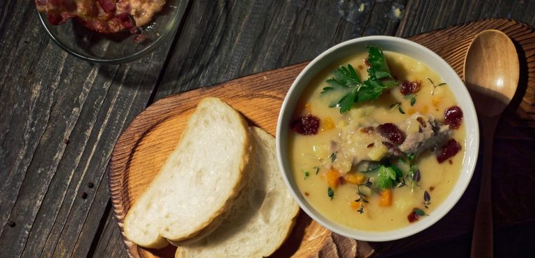 Can Dogs Eat split pea soup